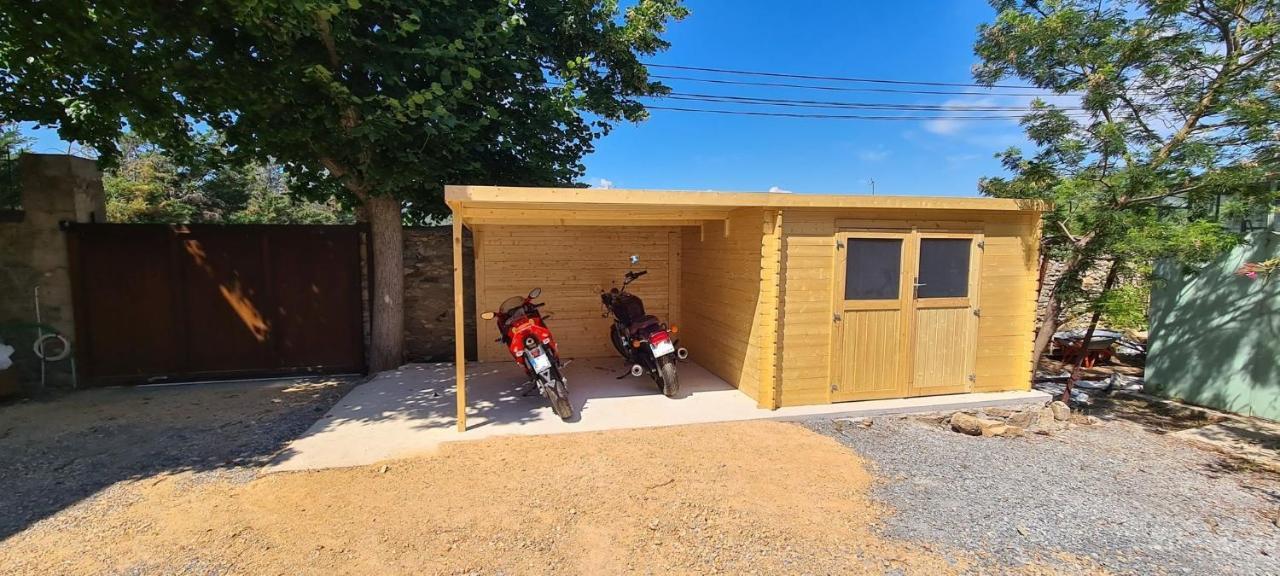 הוילה Trausse Roulotte Dans L'Aude מראה חיצוני תמונה